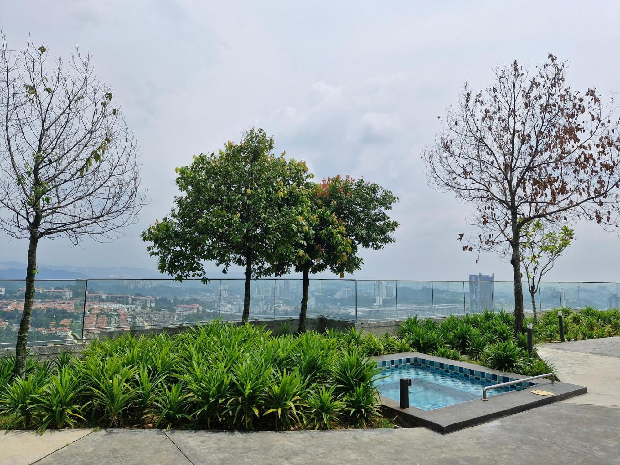Ekocheras Duplex Suite By Ohana Home Kuala Lumpur Exterior photo
